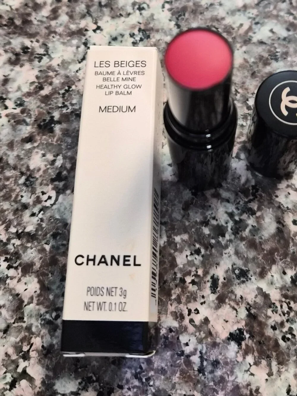 CHANEL description les